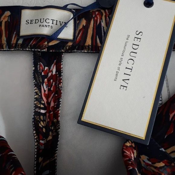 Seductive pants - Picture 6 of 7